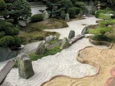 японский садик с галькой